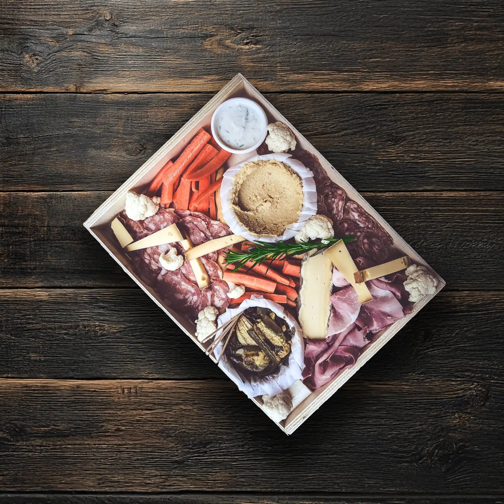 Planche mixte charcuterie fromage crudités